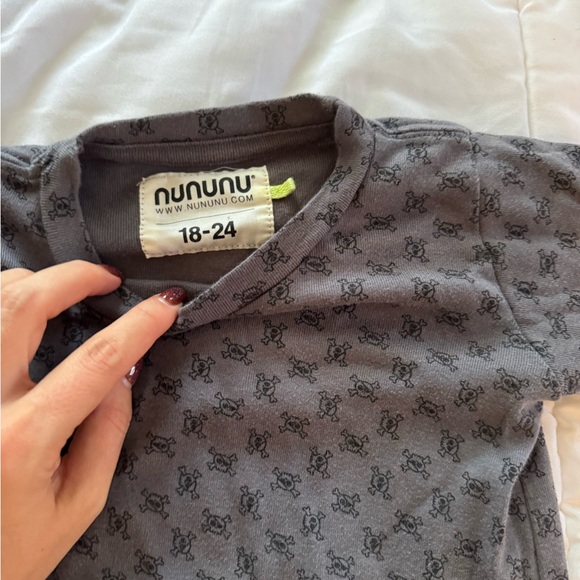 nununu Charcoal and Black Kids Footie - Picture 2 of 2